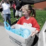Faith formation student helps coordinate Postal Service food drive Faith formation student helps coordinate Postal Service food drive