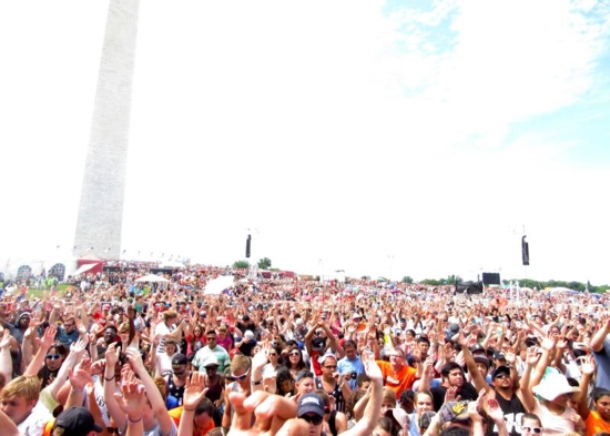 An estimated 350,000 people attend the "Together 2016" event in Washington July 16. CNS photo/Ana Franco-Guzman