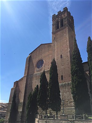 Pilgrims on the “WINE & Shrine” in June toured Siena, Italy, including the Basilica of San Domenico, where the relics of St. Catherine of Siena are housed. Courtesy Kelly Wahlquist /Women In the New Evangelization